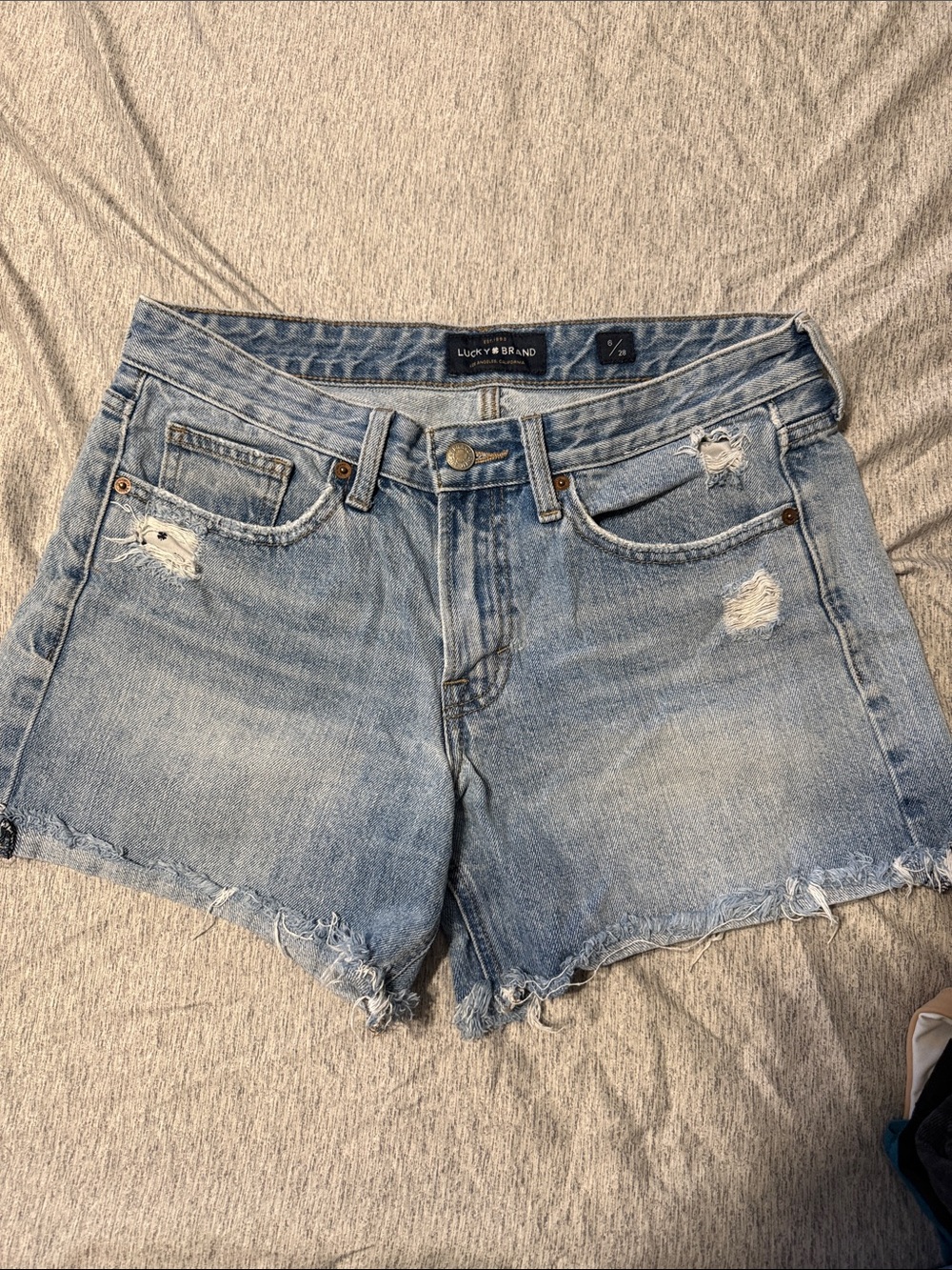 Lucky Brand Light Wash Distressed Denim boyfriend Shorts